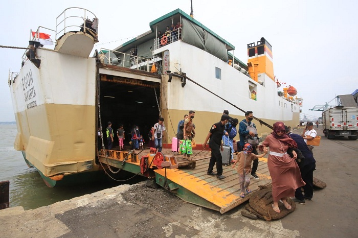 Pelindo Regional 3 Perkuat Infrastruktur Pelabuhan untuk Dukung Lonjakan Angkutan Saat Nataru 2025