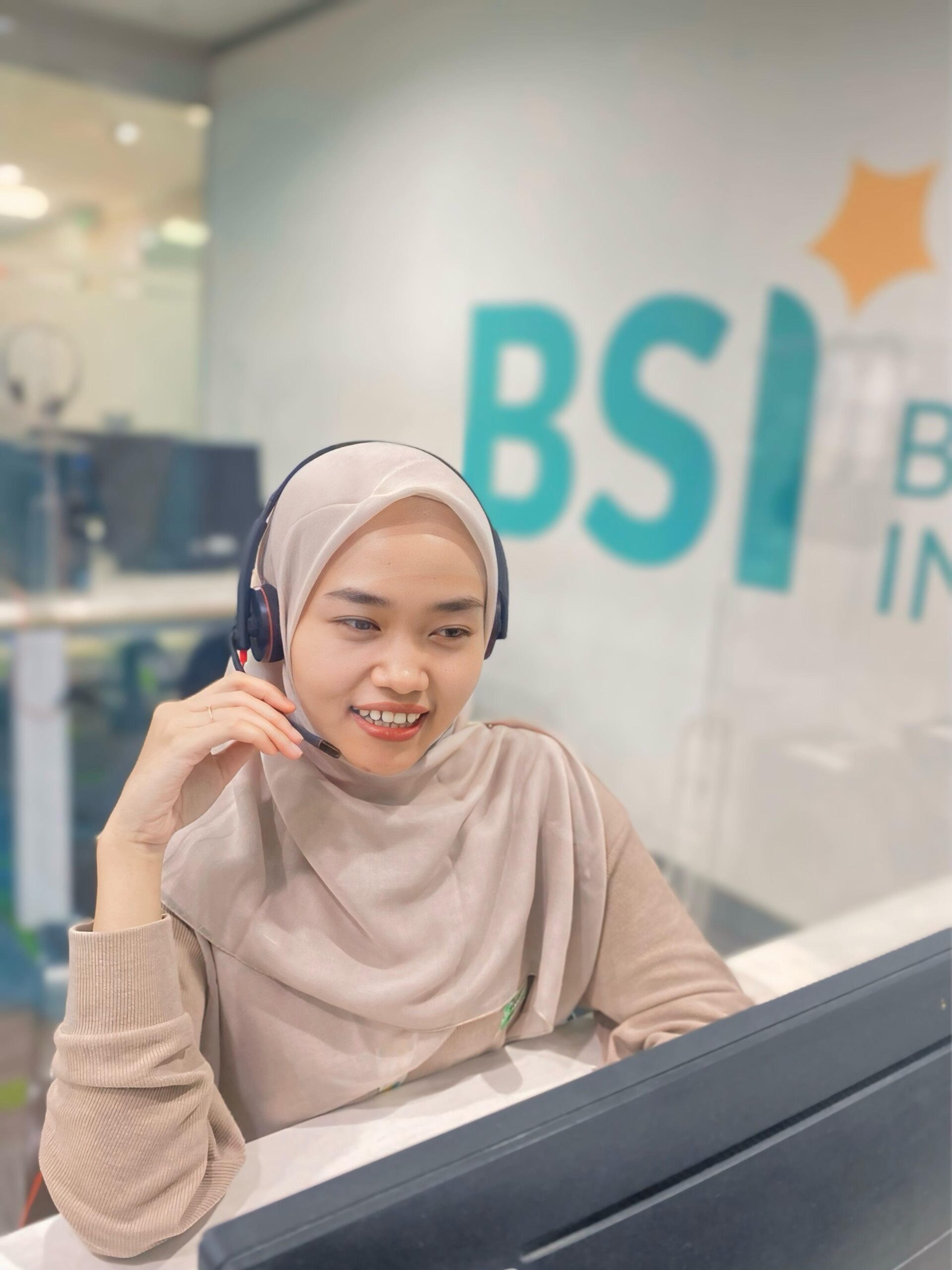 Idulfitri Tetap Nyaman dengan Layanan Contact Center BSI Nonstop