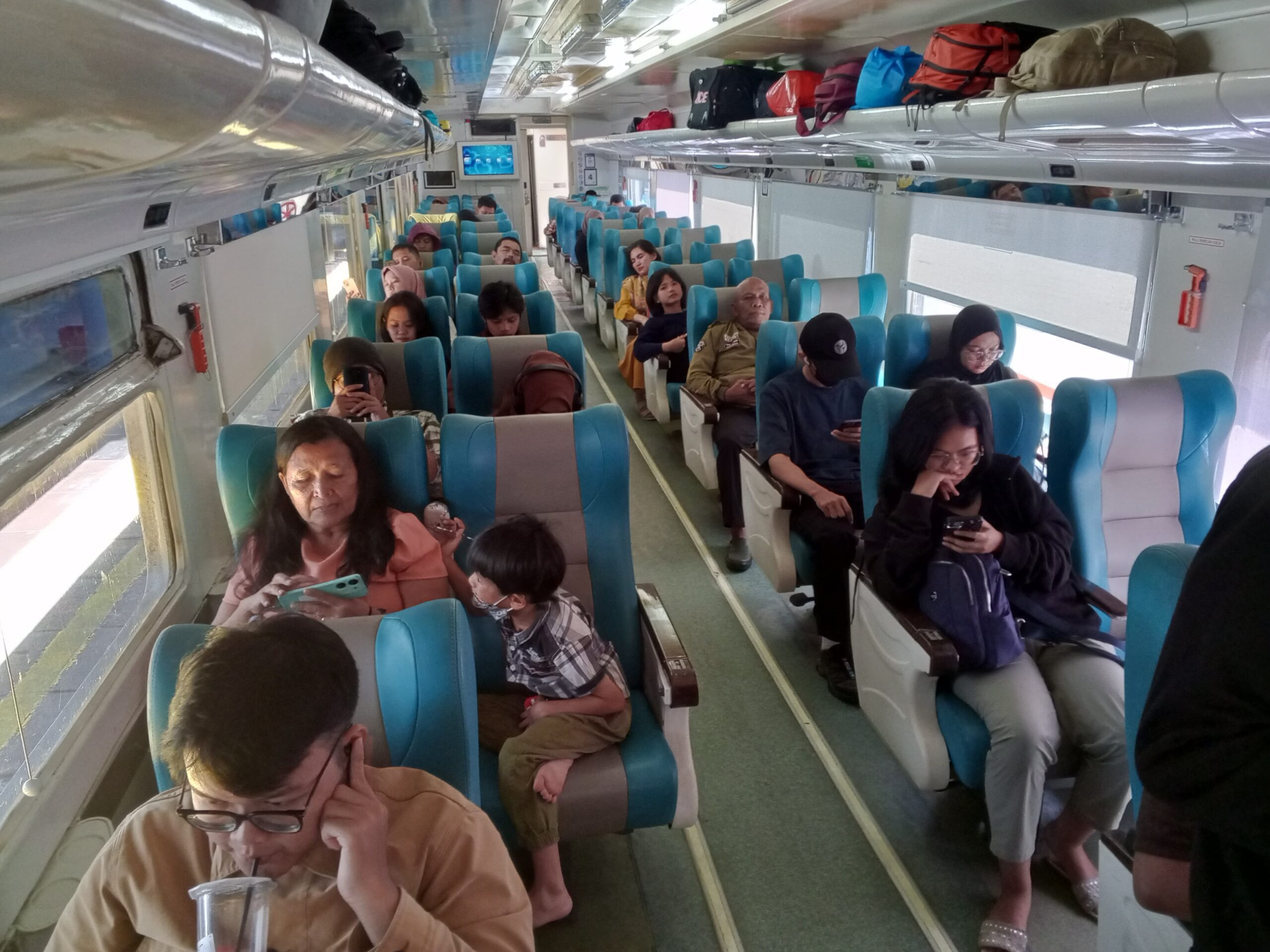 Jutaan Tiket Terjual Selama Puncak Arus Balik Kereta Api