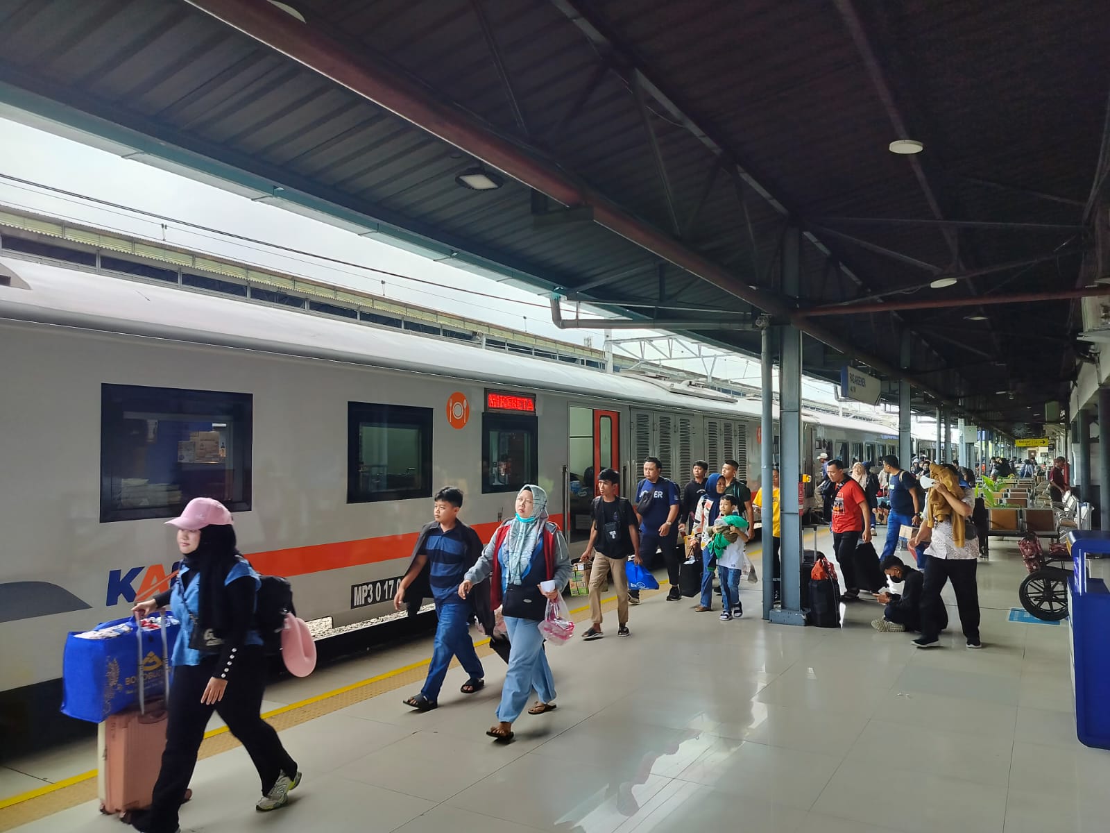Rekor Baru: KAI Group Layani Lebih dari 10 Juta Pemudik Selama Angleb 2025