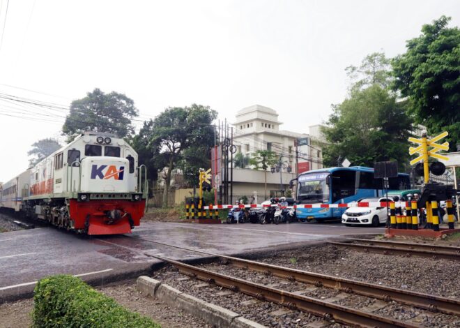 (VIDEO) KAI Daop 4 Semarang Waspada, Kolaborasi Lintas Instansi untuk Keselamatan Perlintasan