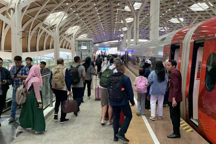 Libur Panjang Waisak, KCIC Pastikan Kenyamanan Penumpang