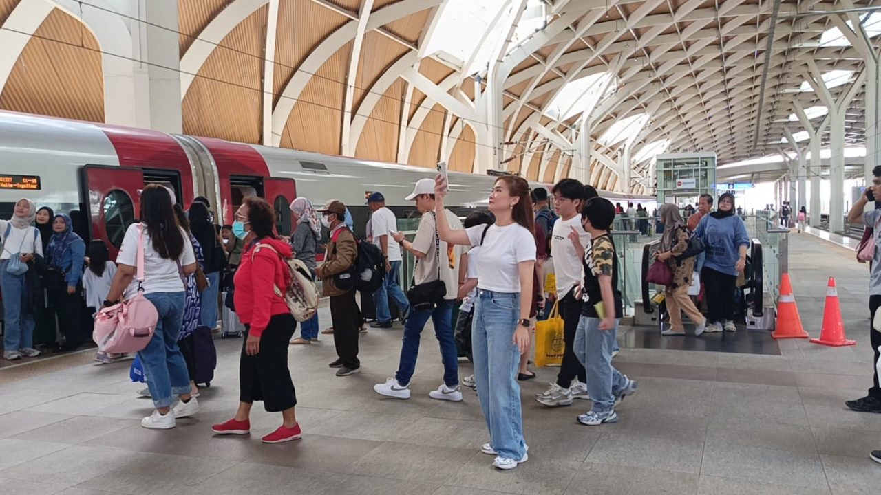 KAI Siap Fasilitasi Mobilitas ASN DKI dengan Transportasi Umum yang Aman dan Nyaman